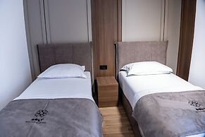 Bolt Boutique Hotel