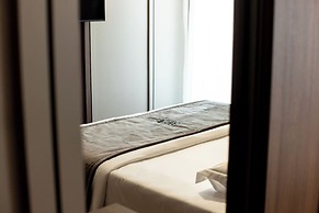 Bolt Boutique Hotel