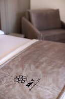 Bolt Boutique Hotel
