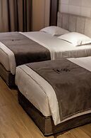 Bolt Boutique Hotel