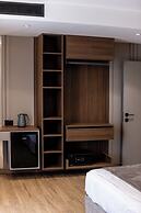 Bolt Boutique Hotel