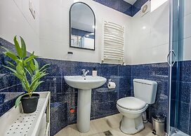 HB apartments Hill House