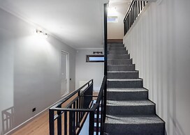 HB apartments Hill House