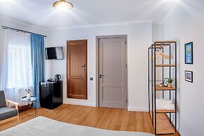 HB apartments Hill House