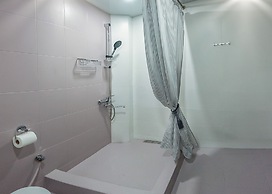 HB apartments Hill House