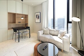 Upscale Studio w Burj View Upside Living