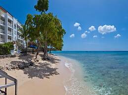 Waterside Apartment 101 by Island Villas