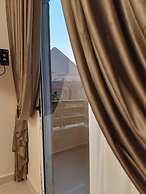 solima pyramids inn