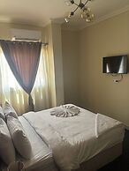solima pyramids inn