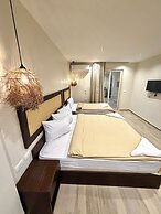 solima pyramids inn