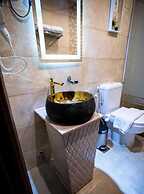 solima pyramids inn