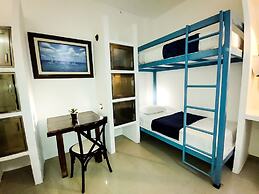 HOSTAL DEL MAR