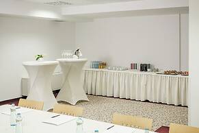 Hotel Silenzio