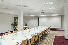 Hotel Silenzio