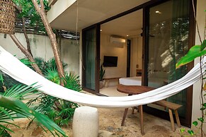 TEVA TULUM