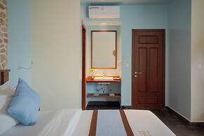 Komsan Kampot Resort