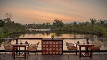 Komsan Kampot Resort