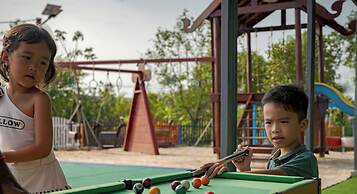 Komsan Kampot Resort