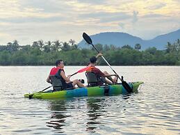 Komsan Kampot Resort