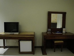 Sylvia Budget Hotel