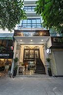 Avani Central Hanoi Hotel