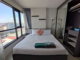 The Base Central Pattaya by Mickey