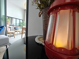 Edge Central Pattaya by Mickey