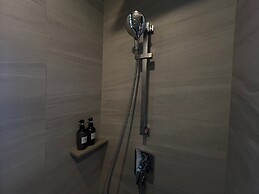 Edge Central Pattaya by Mickey