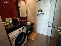 Edge Central Pattaya by Mickey