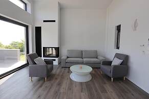Skiti Villas Green Holidays