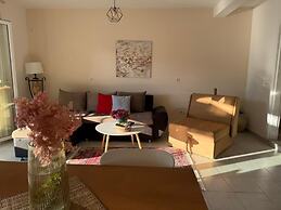 Superior Onebedroom Apartment