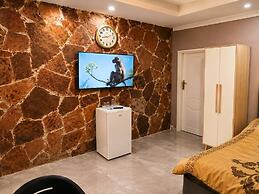 Seven Palms Executive Lodge