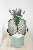 Bubbles Apartment- At002