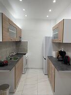 Elysian Apartment - At067