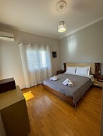 Central Apartment - At086