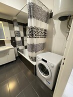 Charming Apartment - At085