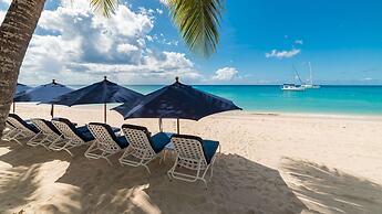Smugglers Cove by Blue Sky Luxury