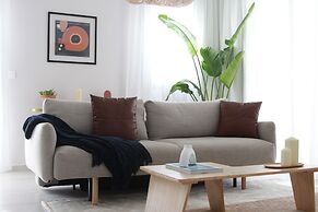 LIV & CO SUITES & VILLAS
