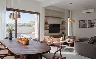 LIV & CO SUITES & VILLAS