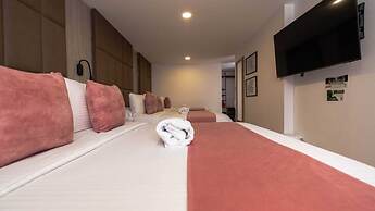 HOTEL SANTORI