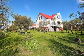 Kidafell Farmhouse