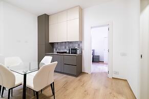 Due Agosto Apartment Comfy Modern and Central