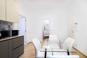 Due Agosto Apartment Comfy Modern and Central