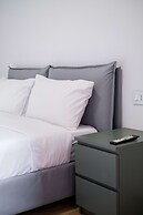 Due Agosto Apartment Comfy Modern and Central