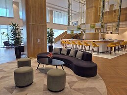 Hilton Garden Inn Termez Airitom