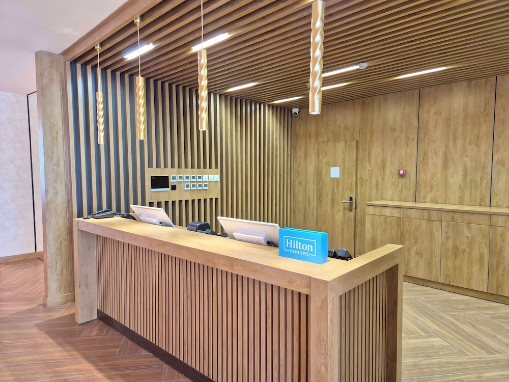 Hilton Garden Inn Termez Airitom