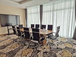 Hilton Garden Inn Termez Airitom