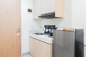 Homey And Modern Studio Apartment B Residence