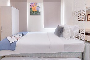 Good Place And Cozy Studio Apartment B Residence