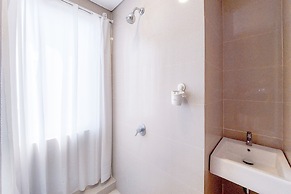 Good Place And Cozy Studio Apartment B Residence